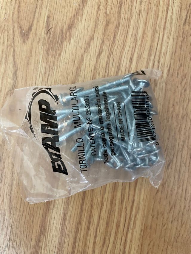 Tiradores negros lacados