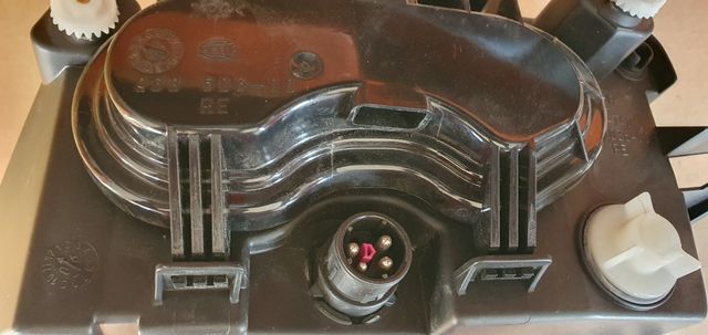 Faro derecho audi a3 1996