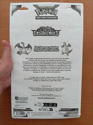Album Pokémon 9 Bolsillos Charizard+Sobre Sellado