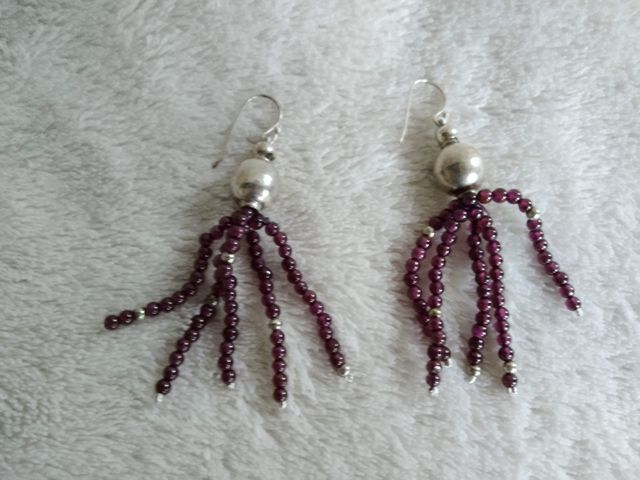 PENDIENTES DE GRANATE