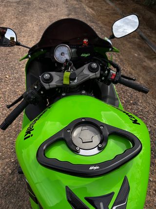 kawasaki zx6r vendo o cambio por scooter grande
