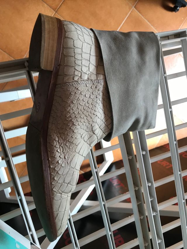 botin piel labrada gris