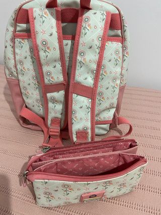 Mochila escolar conjunto