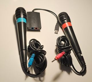 Pack Singstar PS2 (micros + juego)