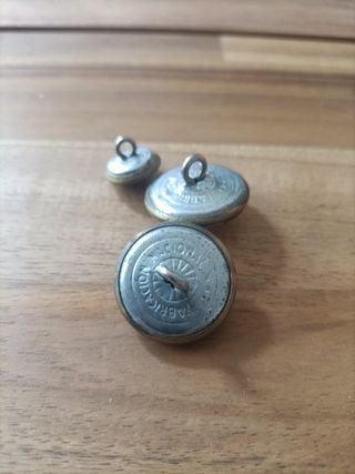 Lote de botones militares