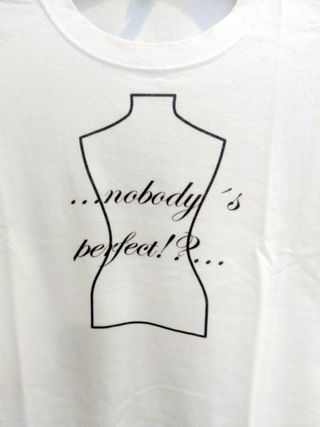 CAMISETA CON PRINT ANVIL