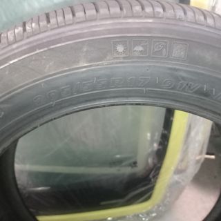 vendo estos neumáticos