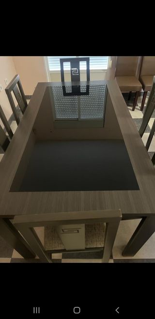 Conjunto de mueble de salón mesa y sillas