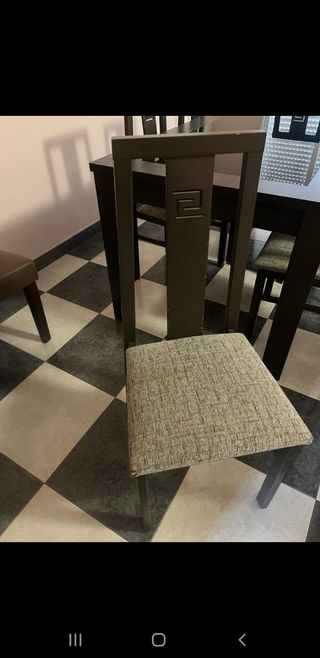 Conjunto de mueble de salón mesa y sillas