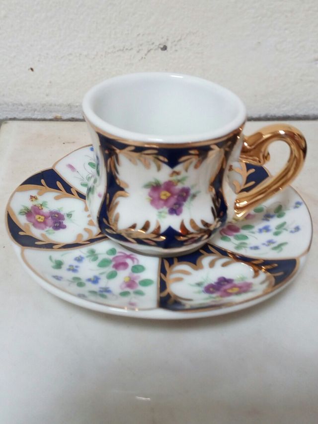 MINI TAZAS DE CAFE DE PORCELANA FINA