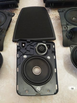 BMW f01  altavoces 