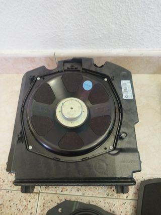 BMW f01  altavoces 