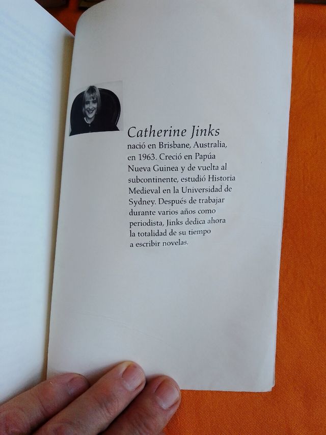 La mano deldiablo/ No está solo/ El Inquisidor/