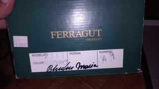 Zapatos nuevos artesanos. Nuevos.