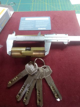 BOMBILLO DE SEGURIDAD "MCM"