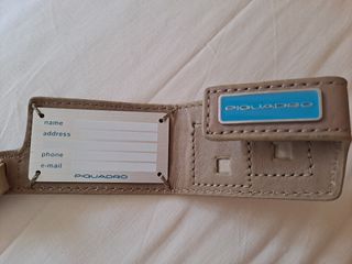 Piquadro branded suitcase tag / keyring 