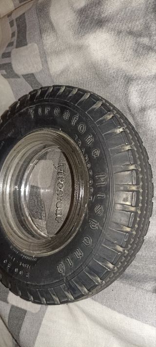 Cenicero firestone y vasos