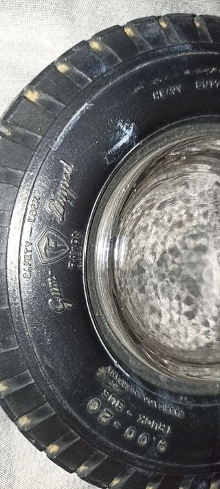 Cenicero firestone y vasos