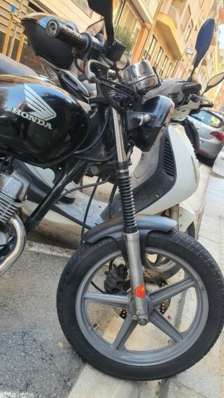 Despiece completo honda cb250 con itv