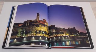 BARRIOS ANTIGUOS DE CATALUÑA. 1ª EDICIÓN, 2005.