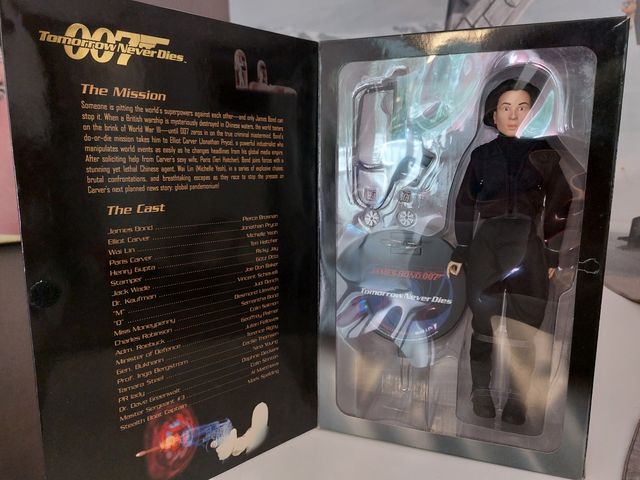 Figura 007 Michelle Yeoh, Wai Lin