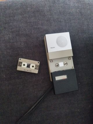 Grabadora portatil casette philips 1967