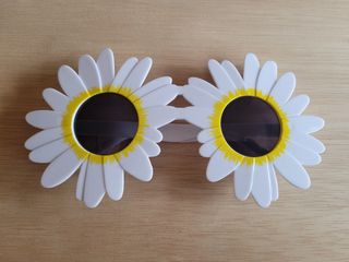 Gafas flor margarita de fiesta, disfraz o carnaval