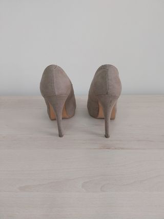 Zapatos tacón peeptoes Mary Paz T.37