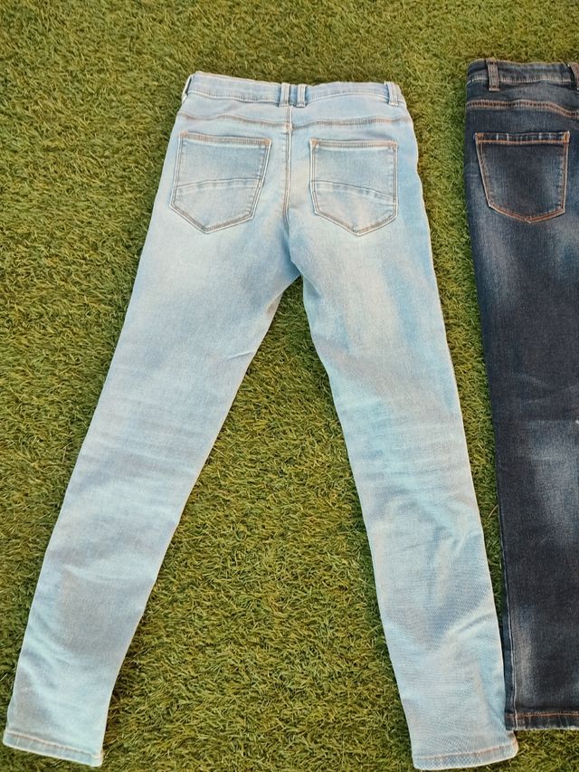 pantalón y peto vaqueros talla 10 años