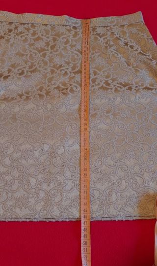 Traje  chaqueta americana con falda 
