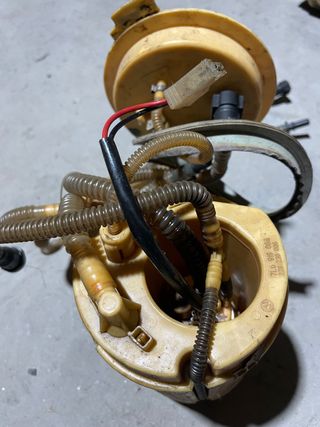 bomba de conbustible electrica 7l6919088