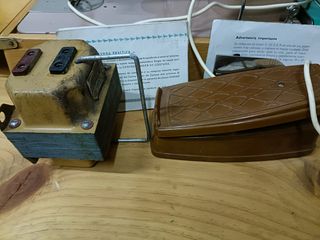 Maquina de coser Singer