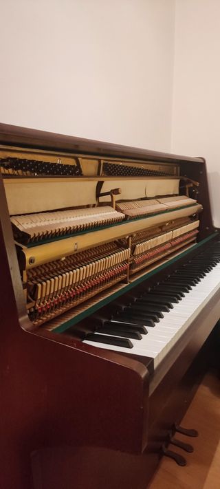 Piano de pared Niendorf