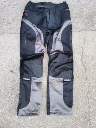 PANTALÓN CASCOS GAFAS MOTO /QUAD