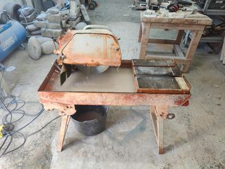 Maquina cortadora agua Dimas