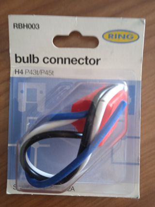 Nuevo conector para lámpara de coche