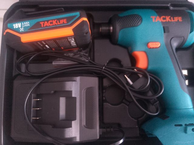 Atornillador de Impacto 180Nm