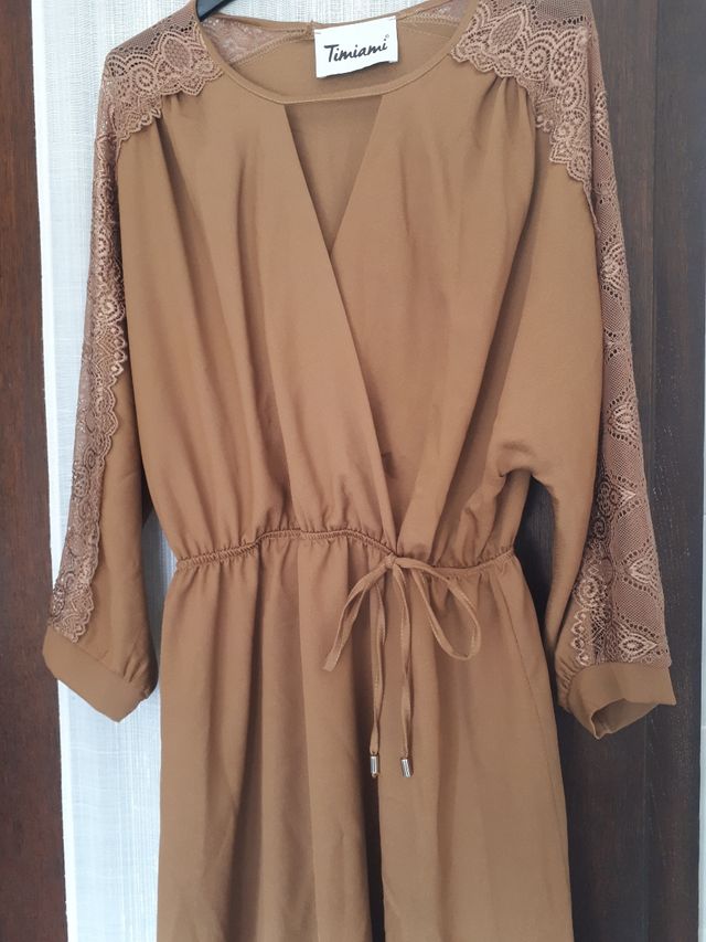 Abito Timiami color tabacco.  Nuovo