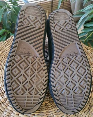 Ténis bota com forro. Converse