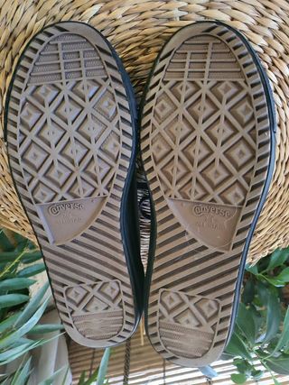 Ténis bota com forro. Converse