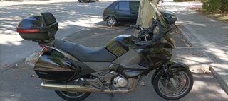 Honda NT Deauville