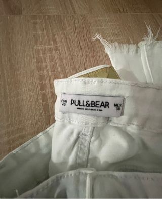 conjunto pantalon y camiseta