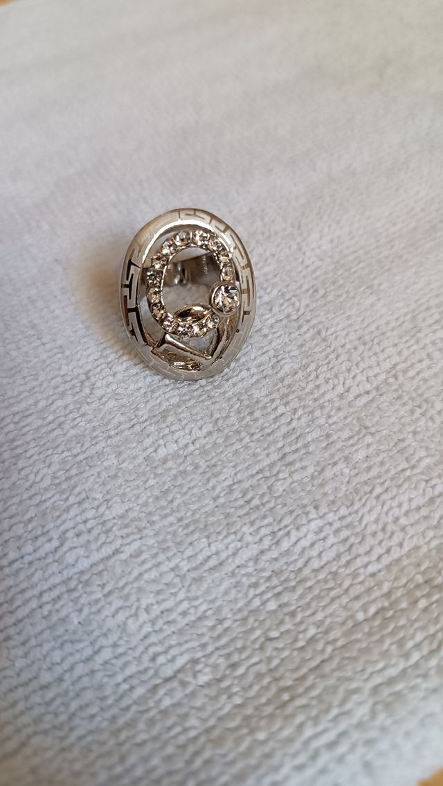 Anillo plateado