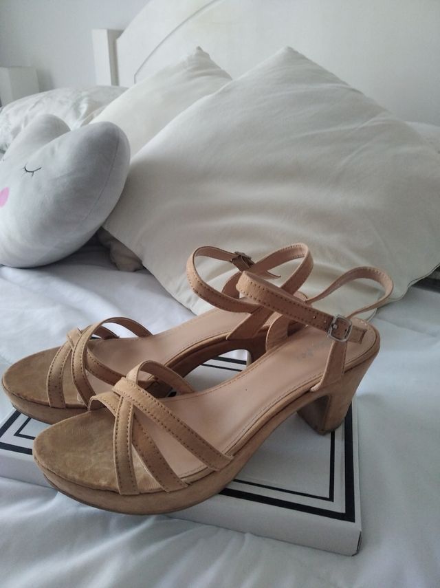 Sandalias Camel 39