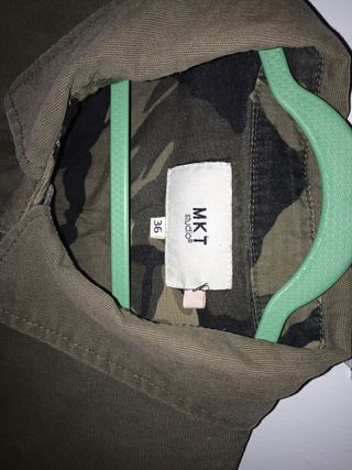 Vendo chaqueta militar de mujer talla 36