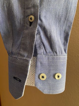 Camisa azul hombre Zara