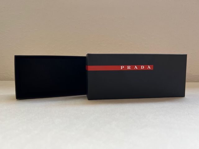 Caja Prada