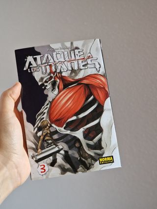 Manga Ataque a los titanes 1-3