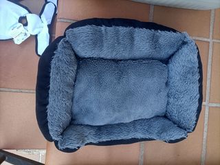 Se vende  transportín cuna y pañales