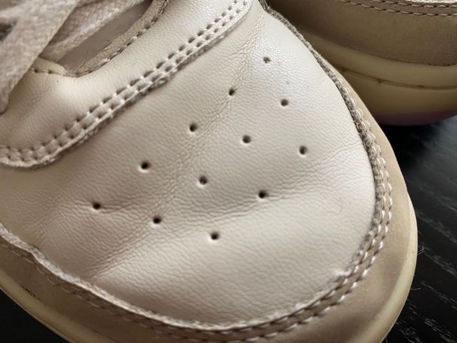 Botin deportivo niña talla 38